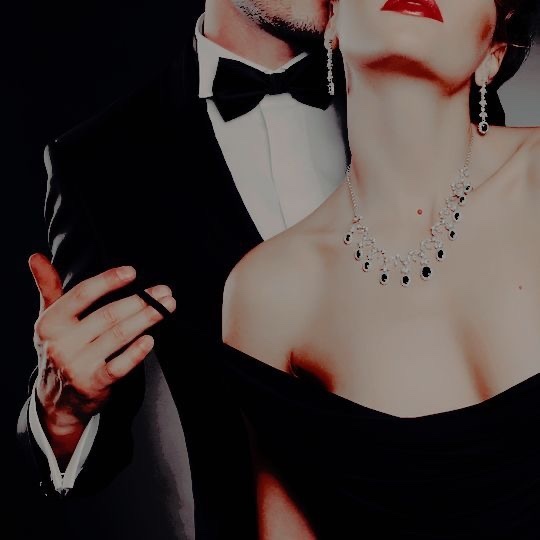 Sözleri ile davranışları uymayan sevgiliye nasıl davranılır?