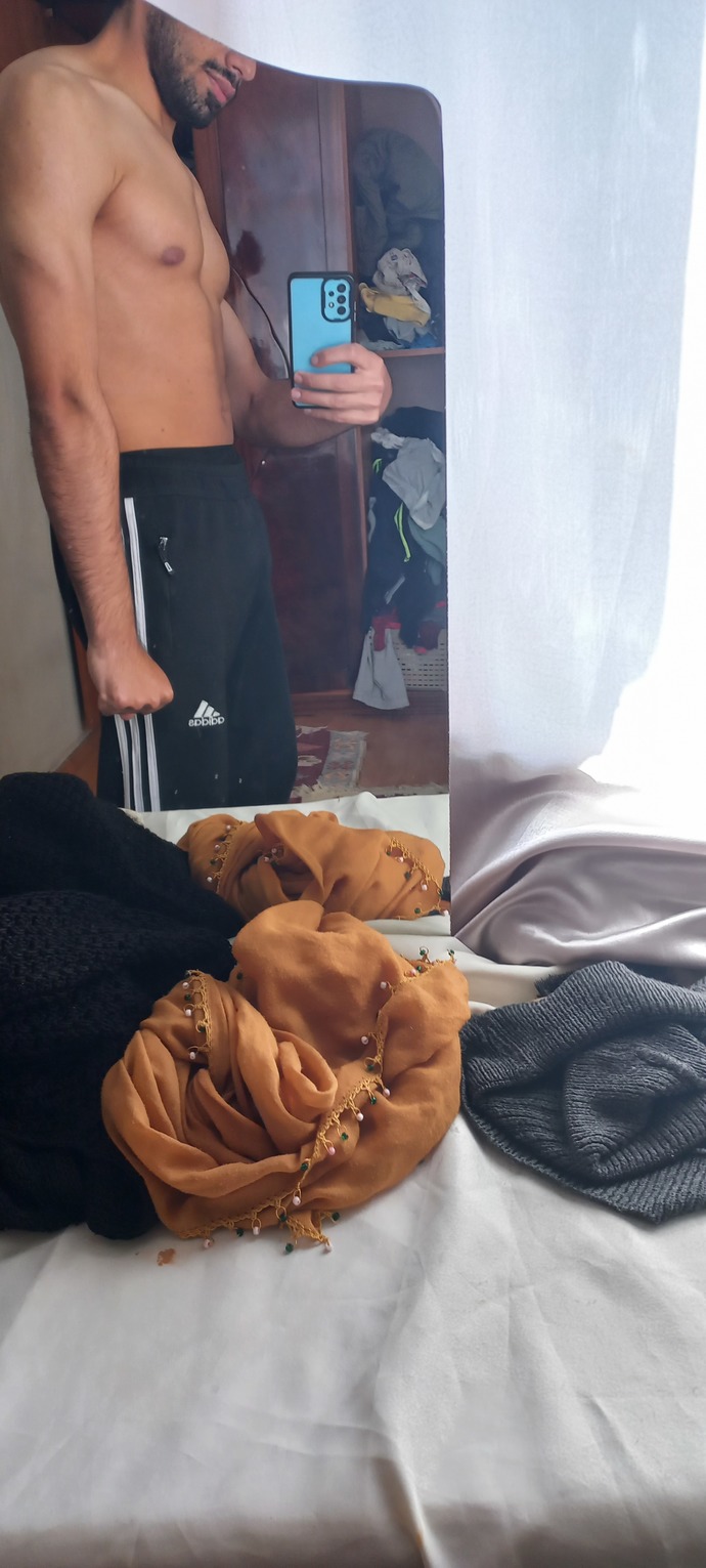 1.60 boyunda 80 kiloyum. Genelde beğeniliyorum ama sizce kilo sorun mu?