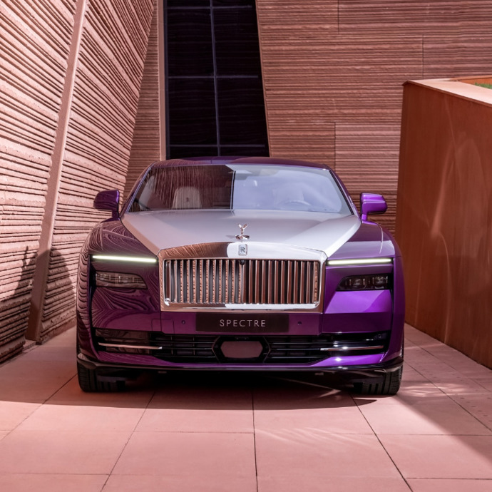 Bundan sonra hiç aşık olmayacaksın ama Rolls-Royce Spectre (Elektrikli) kazanacaksın deseler kabul eder miydin?