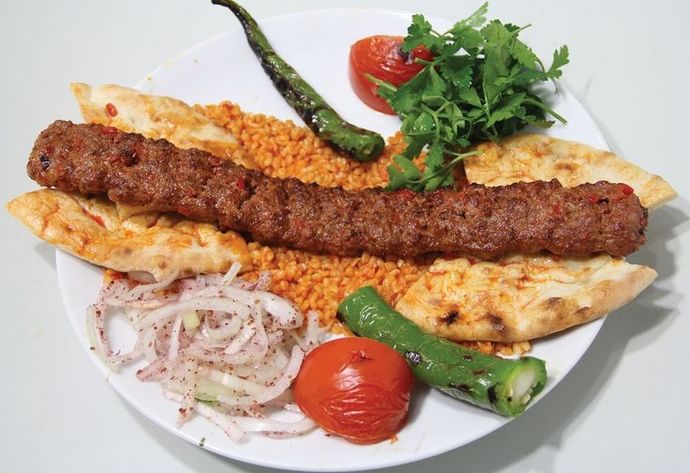 Adana kebap mı, Urfa kebap mı?