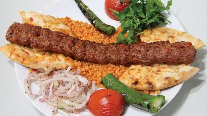 Adana kebap mı, Urfa kebap mı?