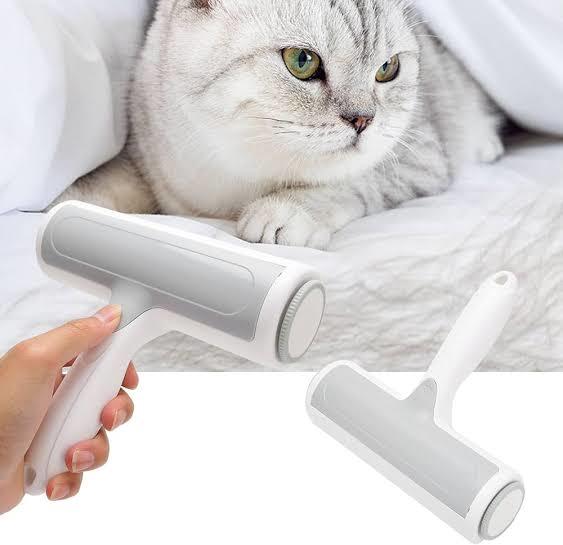 Mobilyalardaki kedi tüyleri nasıl temizlenir?