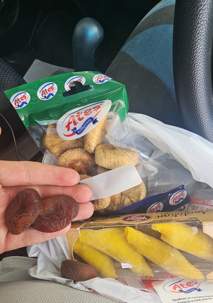 Kuruyemiş ve benzeri atıştırmalıklardan, hangisini daha çok seversiniz?