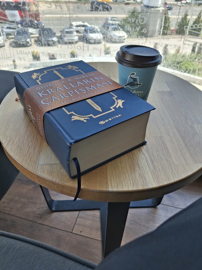 Kitabı bitirirken, sizi de bitiren bir kitap oldu mu?