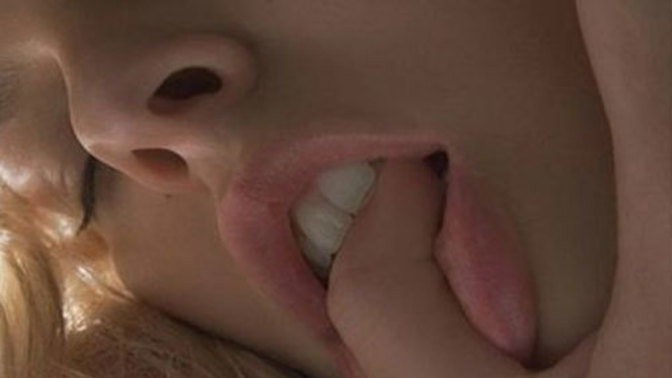 Oral seks esnasında kadının fazla ıslanması erkeği rahatsız eder mi?