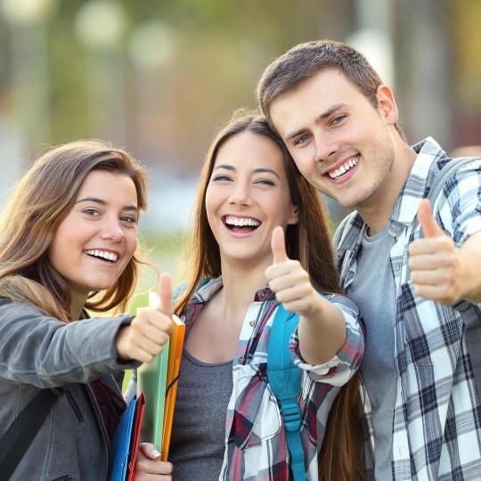 TÜİKe göre gençlerin %51,8i mutluymuş. Ne düşünüyor sunuz?