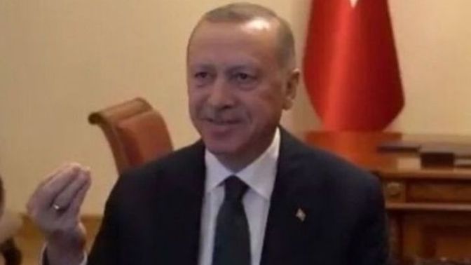 Sevgilinizin size sürpriz yaptığı en saçma unutamadığımız an neydi?