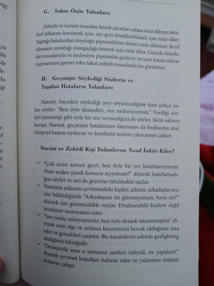 Kadınlar narsist erkekler hakkında neden bu kadar bilgisiz?