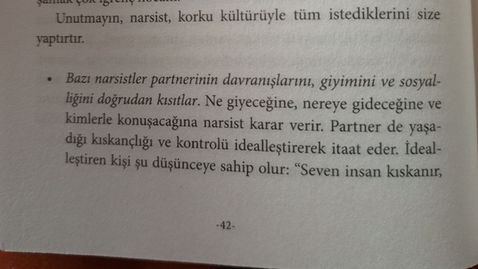 Kadınlar narsist erkekler hakkında neden bu kadar bilgisiz?