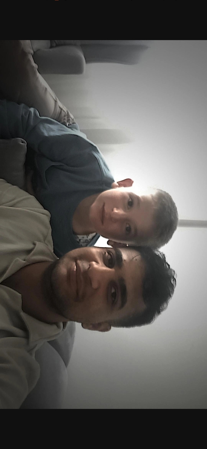Bu fotoyu kıza atsam engel yermiyim?