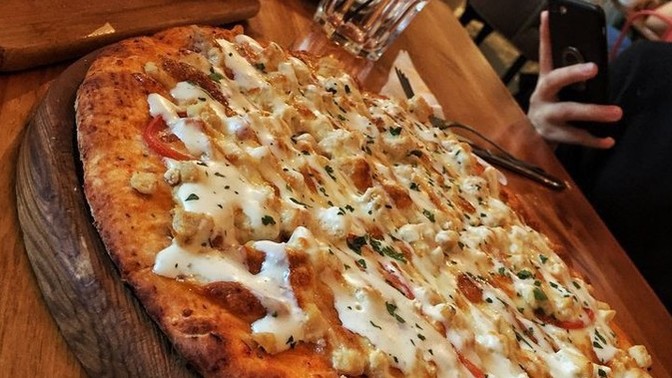 En son ne zaman dışarıda pizza yediniz?