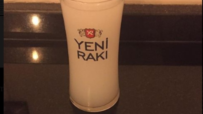 Dertten mi içiyorsunuz, keyiften mi?