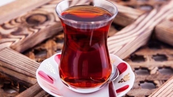 Çayı açık mı seversiniz demli mi?