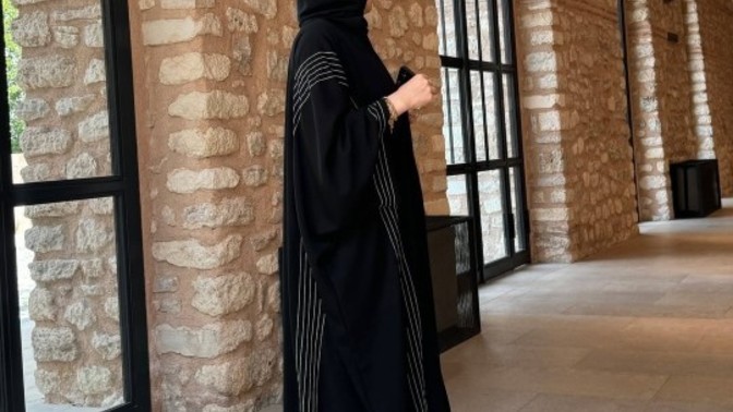 Şu şekil her gün böyle kapalı kızlar itici mi sizce?