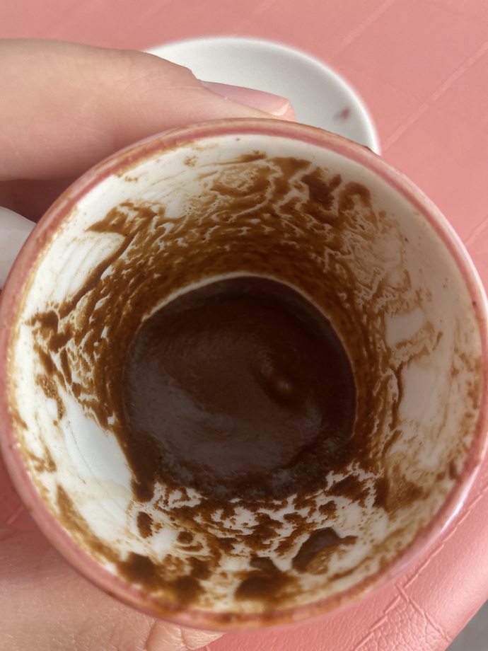 Arkadaşlar anlayan bakabilir mi lütfen? Aşk hayatıyla ilgili. Çok ihtiyacım var şu an önemli kararlar vermem gerekiyor gibi?
