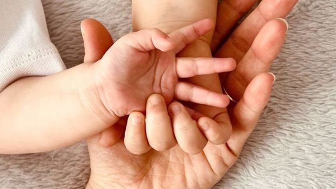 Bir bireyin topluma katkı sağlamak için önce kendi kariyerini ve hayallerini gerçekleştirmesi ne kadar önemlidir sizce?