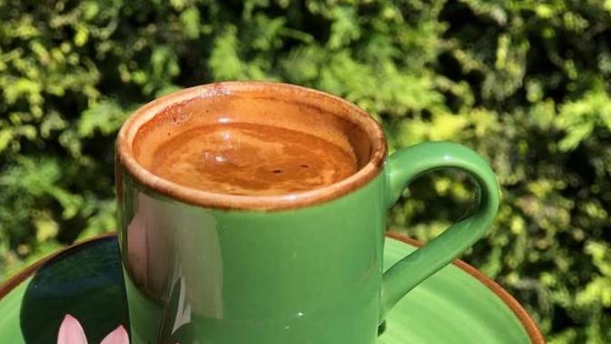 Gelsen de bir gelmesen de bir dediğiniz biri oldu mu?