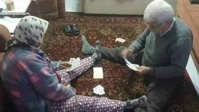 Zengin parasıyla, fakir karısıyla oynarmış.. Peki siz hangisiyle oynuyorsunuz?