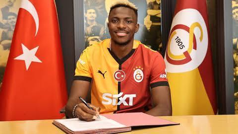 Sizce Galatasarayda sezonun yıldızı hangisidir?