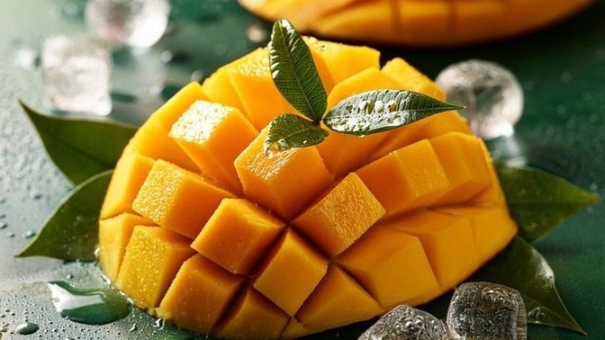 Mango'yu nasıl yiyorsunuz?