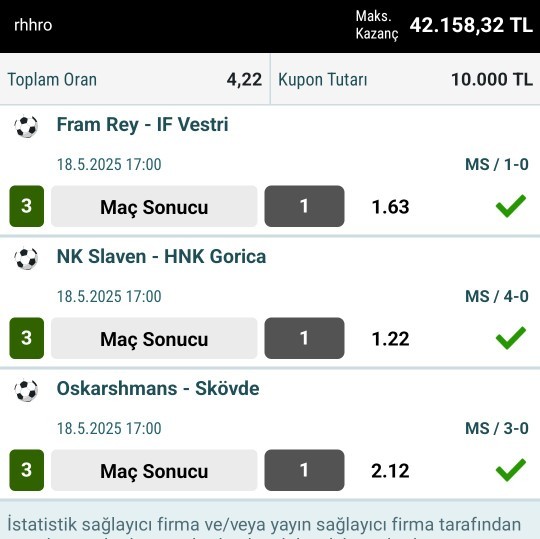 Garibin yüzü gülermi?