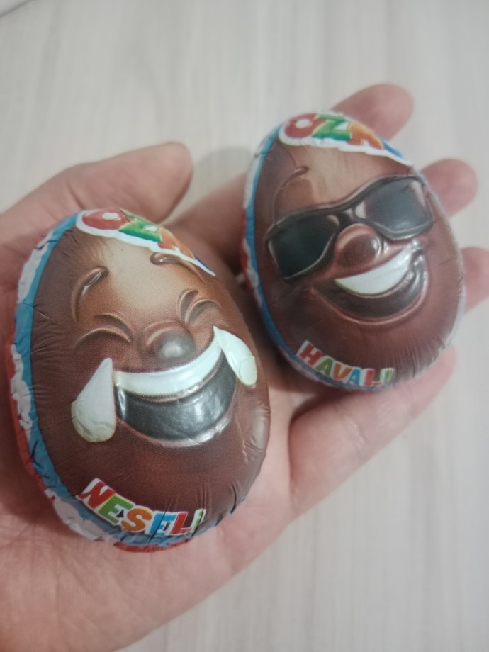 Sürpriz yumurta sever misinn?