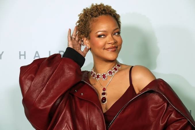 Rihanna mi güzel Şimdi?