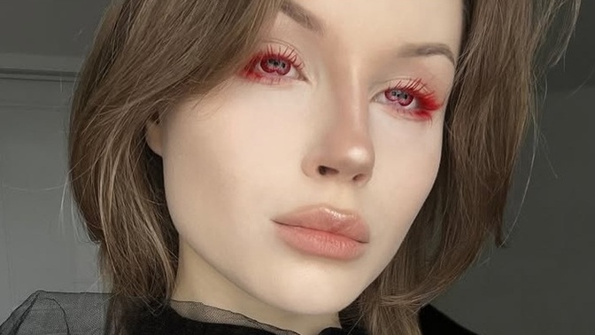 Hiç gözünüze birden fazla lens taktınız mı?
