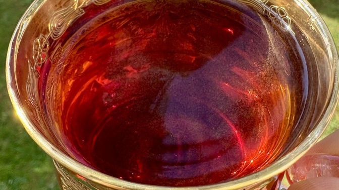 Akşam 5 çayı ☕️ içildi mi? Çayını şekerli mi? Şekersiz mi içersin? Demli mi? Açık mı yudumlarsın 🙂?