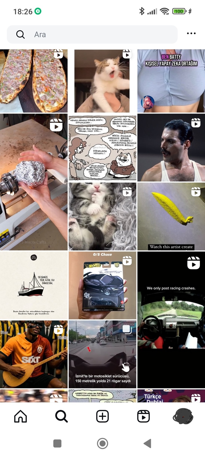 İnstagram keşfet kısmınızda neler çıkıyor?
