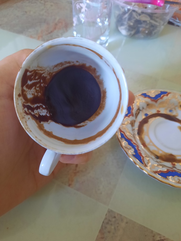 Fal bakmayi bilen varsa bi el atabilir mi?