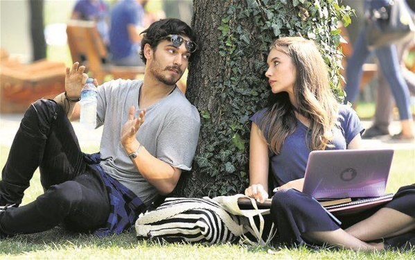 Yorumlarda flörtleşmek sizce aldatmanın modern hali mi?