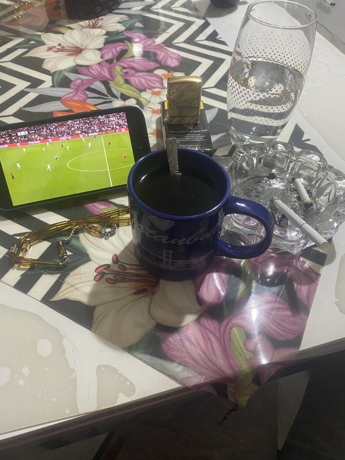 ☕️🚬