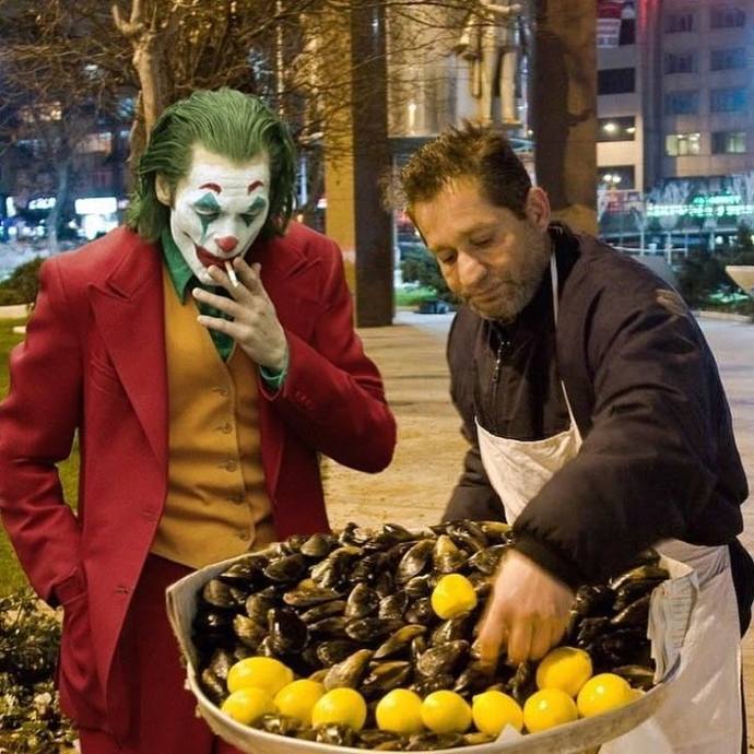 Hangi film karakteri ile takılmak isterdiniz?