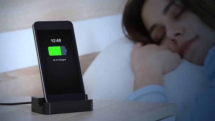 Gece telefonunuzu şarja takıp mı yatıyorsunuz?
