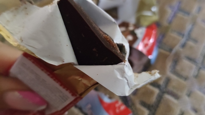 Çikolatamı paylaşacak bir sevgiliyi nerden bulabilirim?🤔🤔🤔?