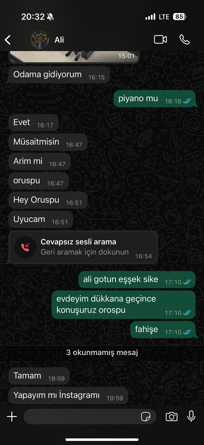 Kankanızla böyle konuşur musunuz?