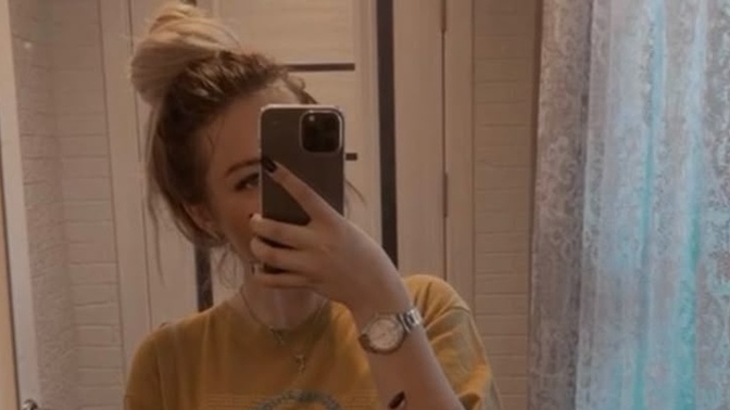 Flörtün "boydan fotoğraf" istemeye hakkı var mı?