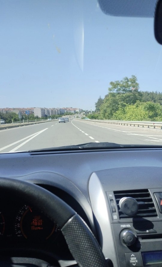 Akşam yunan dayız.. özledik mi şenlik varr?