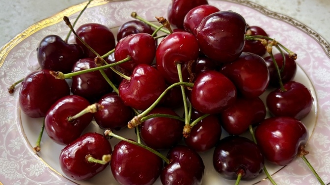 Kiraz 🍒 sever misin?