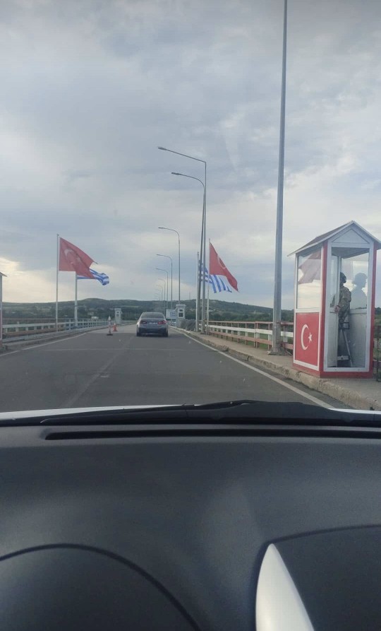 An itibariyle yunana geçiyoruz. Askerimiz aslan gibi yaa helal diyorum?
