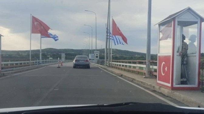 An itibariyle yunana geçiyoruz. Askerimiz aslan gibi yaa helal diyorum?