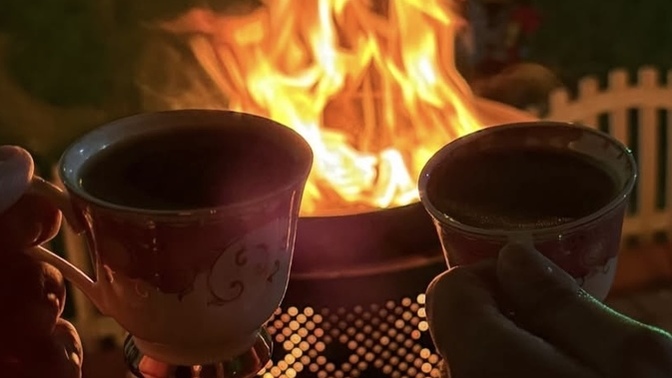 İlişkiye başlamadan önce eğitim seviyesi ve güzellik gibi denkliklere bakar mısın?