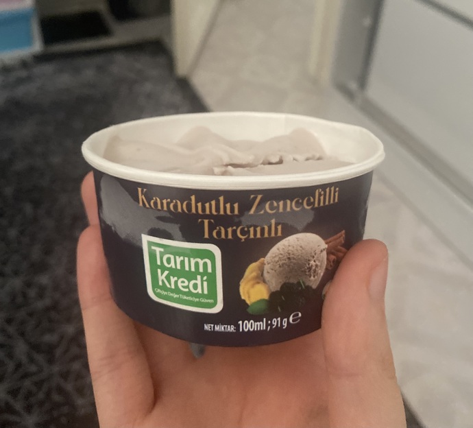 Farkı aromalı dondurma yemeyi sever misiniz?