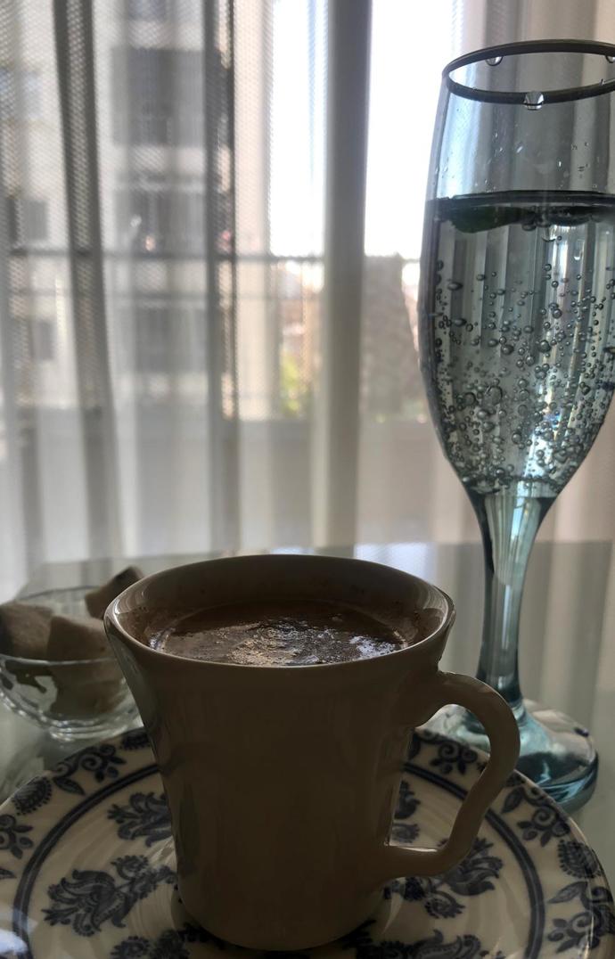 Günün kahvesini kimler içti?