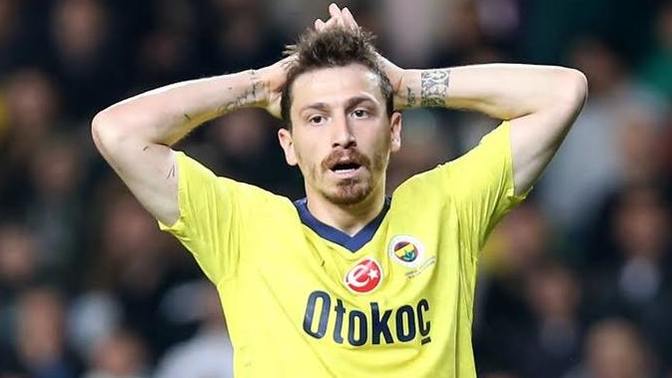 Oynadığı kulübün seviyesinde bir oyuncu olmadığını düşündüğünüz futbolcular kimdir?