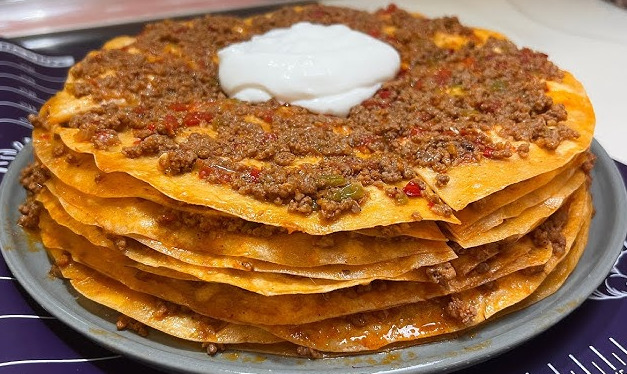 🍽️Karar Zor! Mantı mı?🥟 Yoksa Yağlama mı? 🫓 Lezzet Kapışması Başlasın! 🔥?