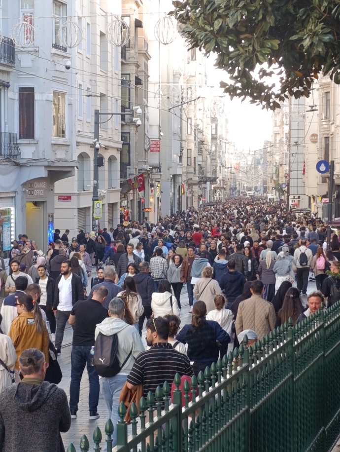 Nasıl, İstanbul güzel mi 😀?