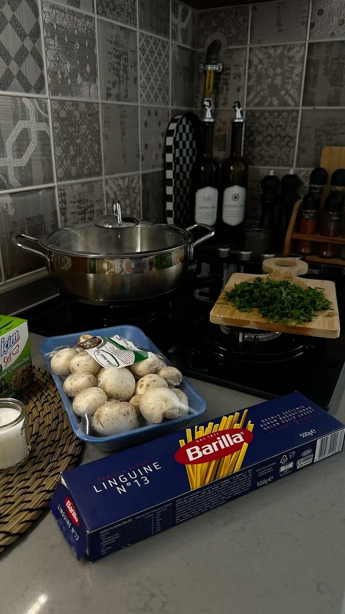 Gece üşenmeden mutfağa girer, yemek yapar mısınız?
