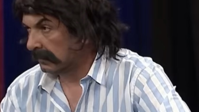Böyle esmer pala bıyık erkekler hangi illerde olur🤣?